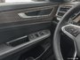 2025 Volkswagen Atlas Comfortline Spacious 7-seater SUV with power, tech, and AWD.