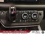 Land Rover Defender S 2023-17