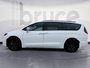 2022 Chrysler Pacifica TOURING L, Leather, Back up Camera, Bluetooth, 3.6