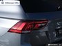 2022 Volkswagen Tiguan Highline 2.0T 8sp at w/Tip 4M-11