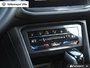 2022 Volkswagen Tiguan Highline 2.0T 8sp at w/Tip 4M-19