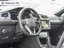2023 Volkswagen Tiguan Highline 2.0T 8sp at w/Tip 4M-12