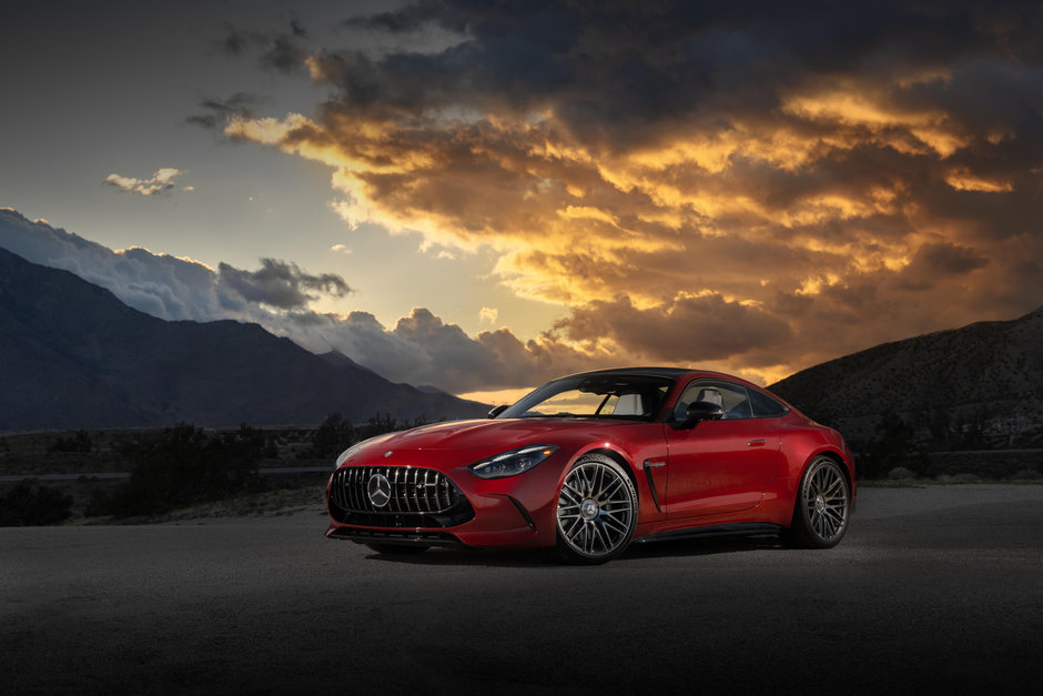 La Mercedes-AMG GT Coupé 2024 arrive chez les concessionnaires : Deux modèles, de puissantes performances, à partir de 155 000 $