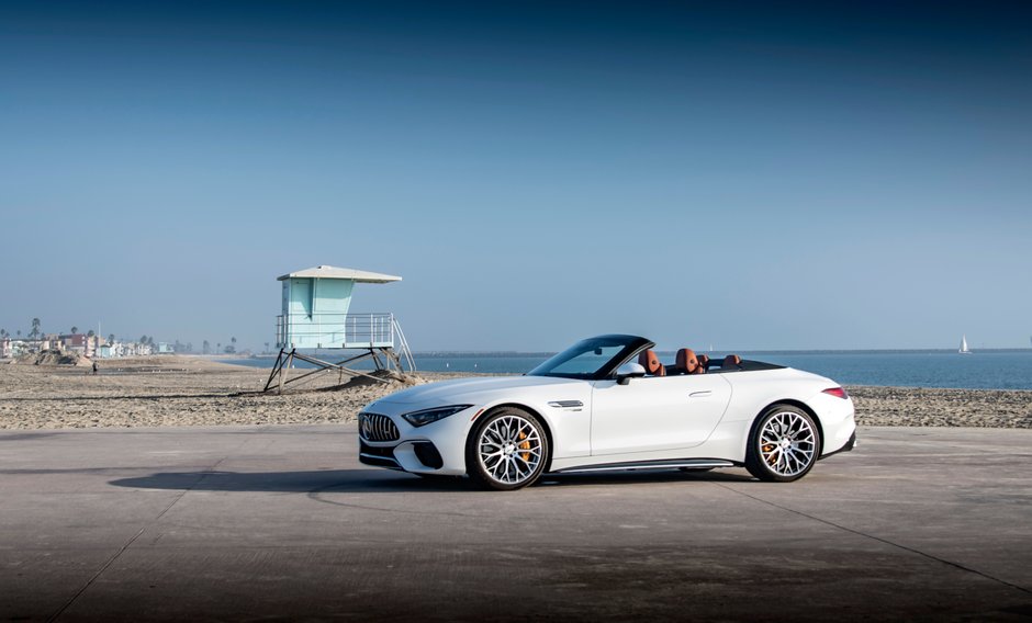La Mercedes-AMG SL 55 Roadster 2026 pour la conduite estivale au Québec