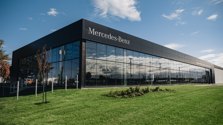 The Mercedes-Benz Laval family is getting bigger!