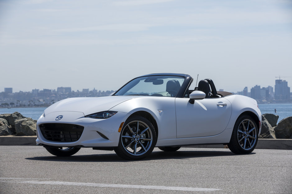 The Unwavering Allure of the 2023 Mazda MX-5: A Testament to Thrilling Simplicity