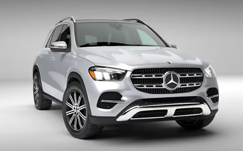 2025 Mercedes-Benz GLE: Engine and Transmission Features