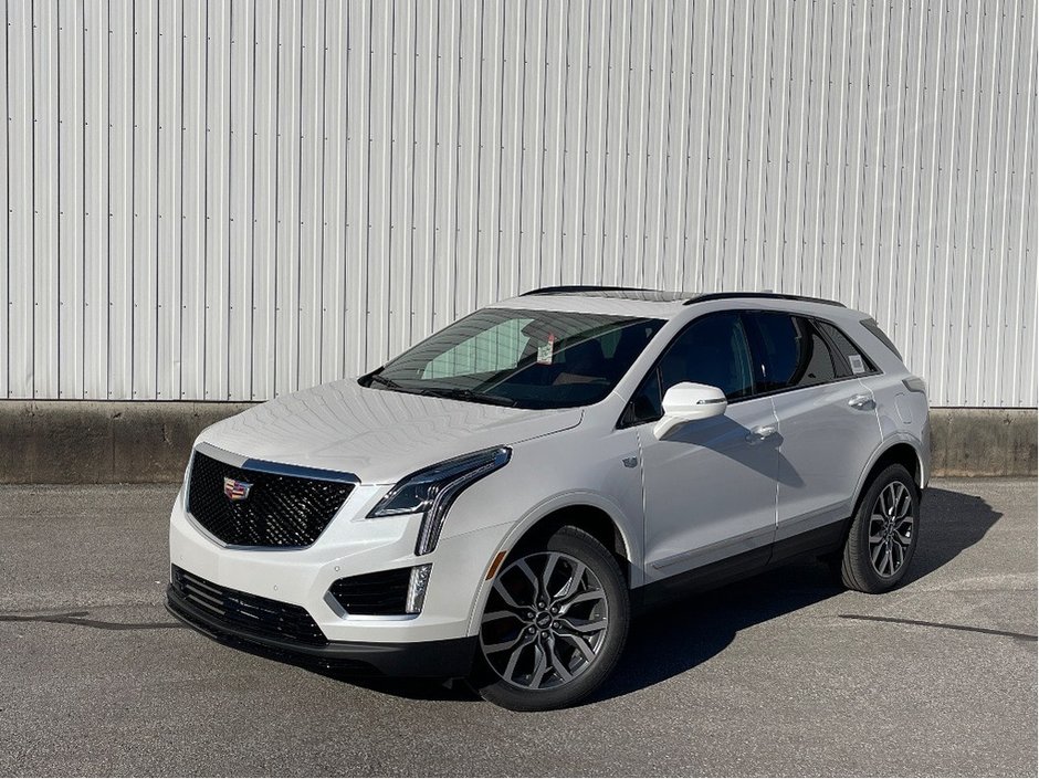 2025 Cadillac XT5 in Joliette, Quebec - w940px