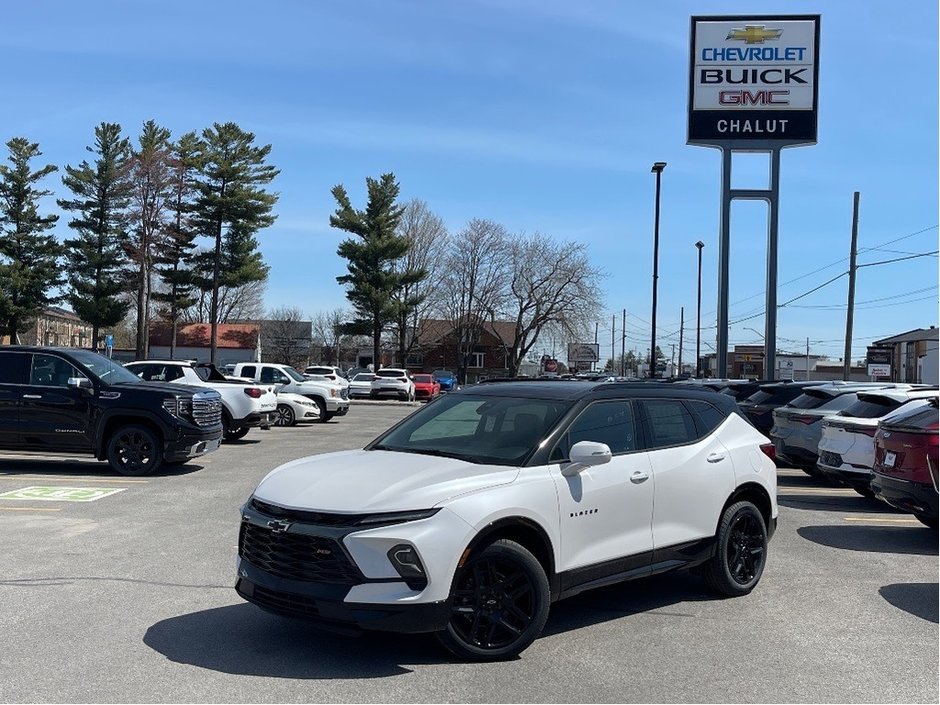 2025 Chevrolet Blazer in Joliette, Quebec - w940px