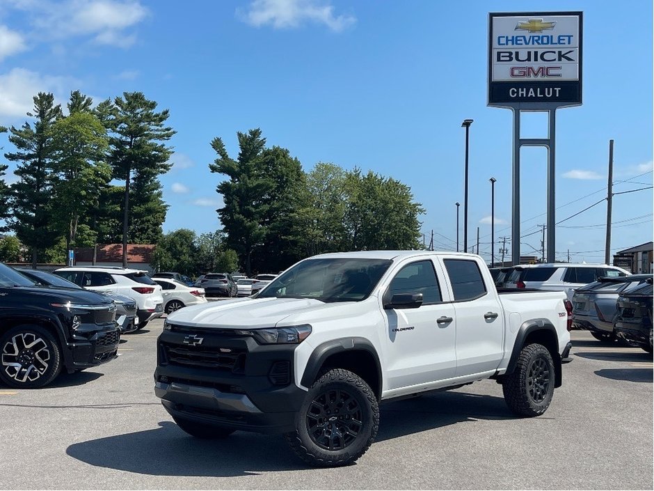 Chevrolet Colorado  2025 à Joliette, Québec - w940px