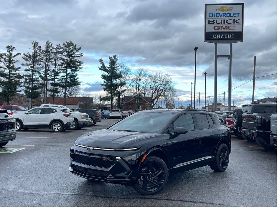 2025 Chevrolet Equinox EV in Joliette, Quebec - w940px