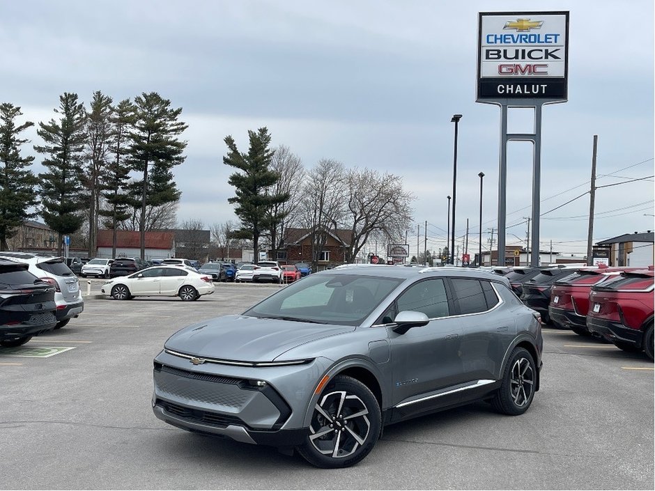 2025 Chevrolet Equinox EV in Joliette, Quebec - w940px