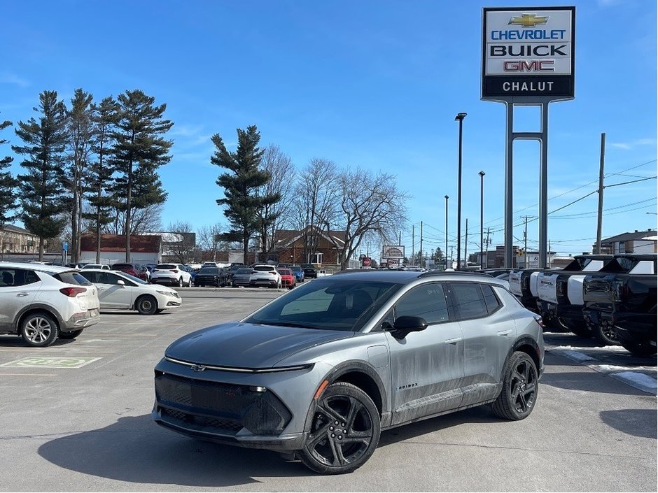 Chevrolet Equinox EV  2025 à Joliette, Québec - w940px