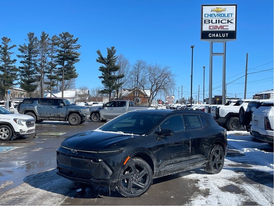 Chevrolet Equinox EV  2025 à Joliette, Québec - w940px