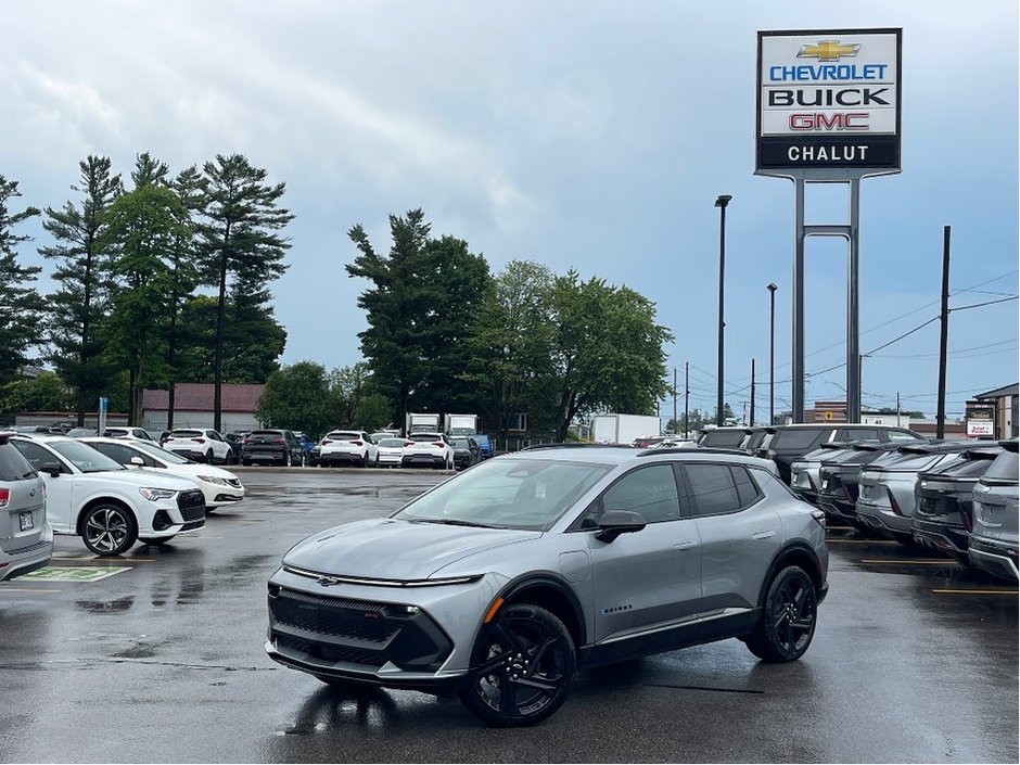 Chevrolet Equinox EV  2025 à Joliette, Québec - w940px