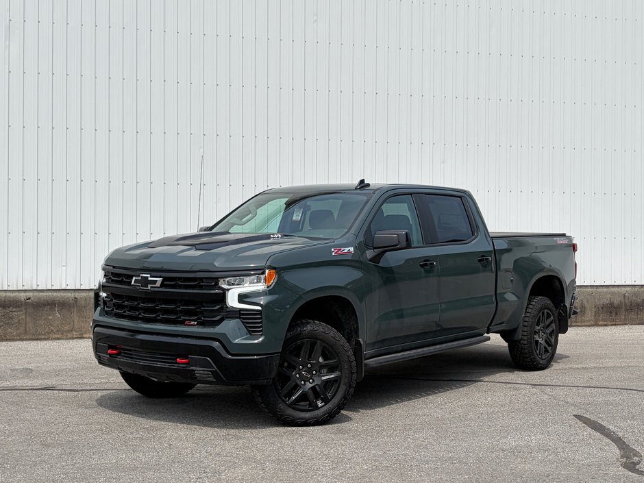 Chevrolet Silverado 1500  2026 à Joliette, Québec - w940px