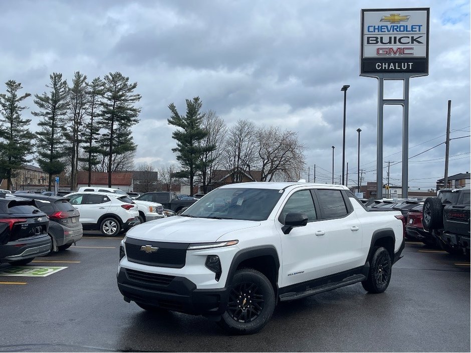 Chevrolet Silverado EV  2024 à Joliette, Québec - w940px