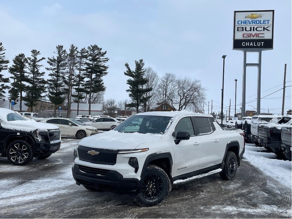 2025 Chevrolet Silverado EV in Joliette, Quebec - w940px