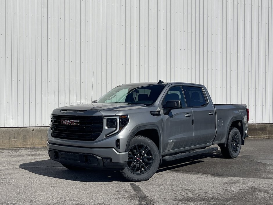 2026 GMC Sierra 1500 in Joliette, Quebec - w940px