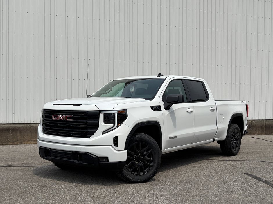 2026 GMC Sierra 1500 in Joliette, Quebec - w940px