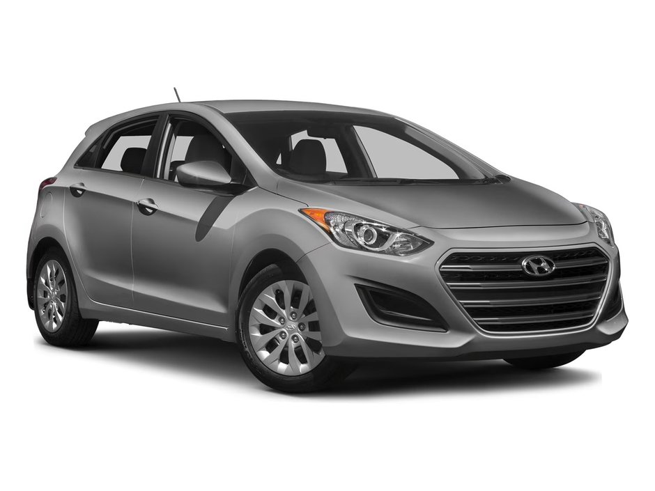 Hyundai Elantra GT | Roof | USB | Htd Seats | Bluetooth 2016 à Saint John, Nouveau-Brunswick