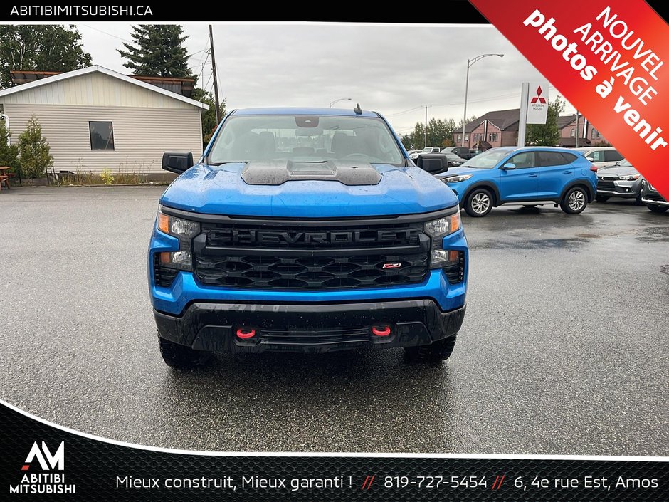 Chevrolet Silverado 1500 Custom Trail Boss 2023 à Amos, Québec