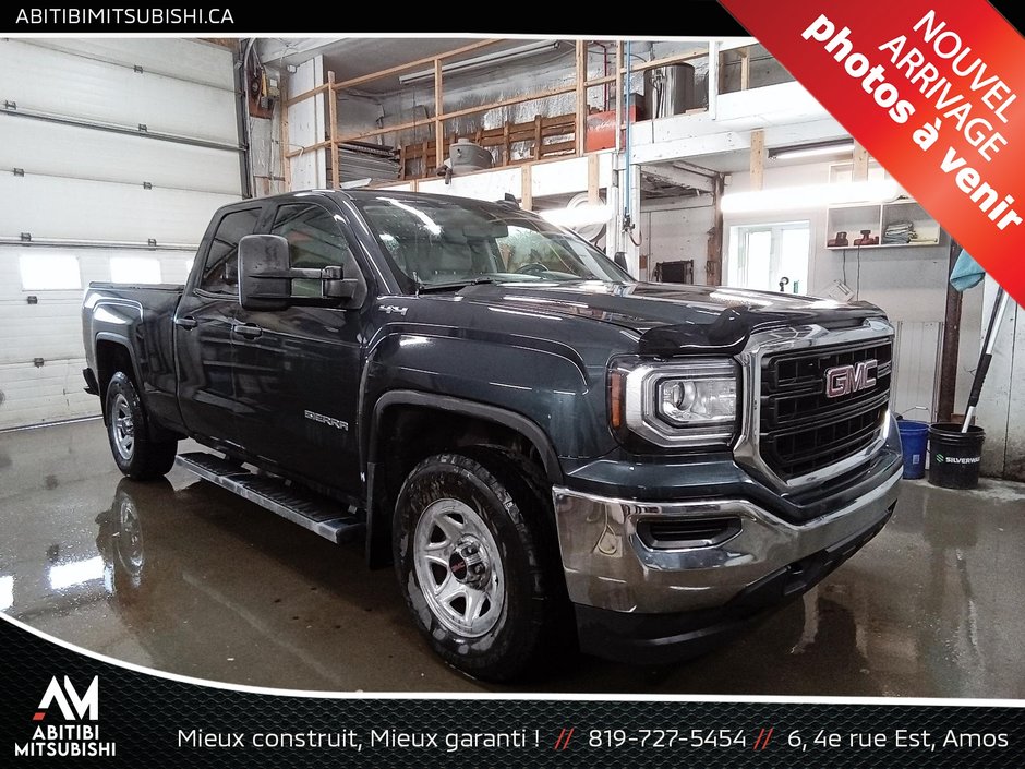 GMC Sierra 1500 4WD Crew Cab 2017 à Amos, Québec
