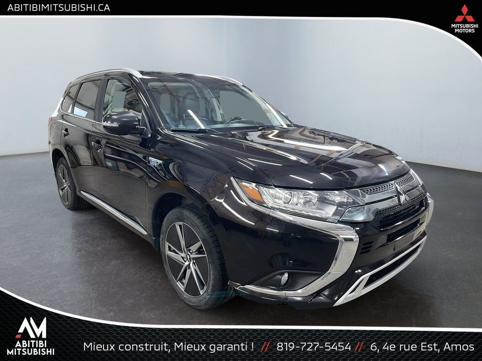 Mitsubishi Outlander PHEV  2020 à Amos, Québec