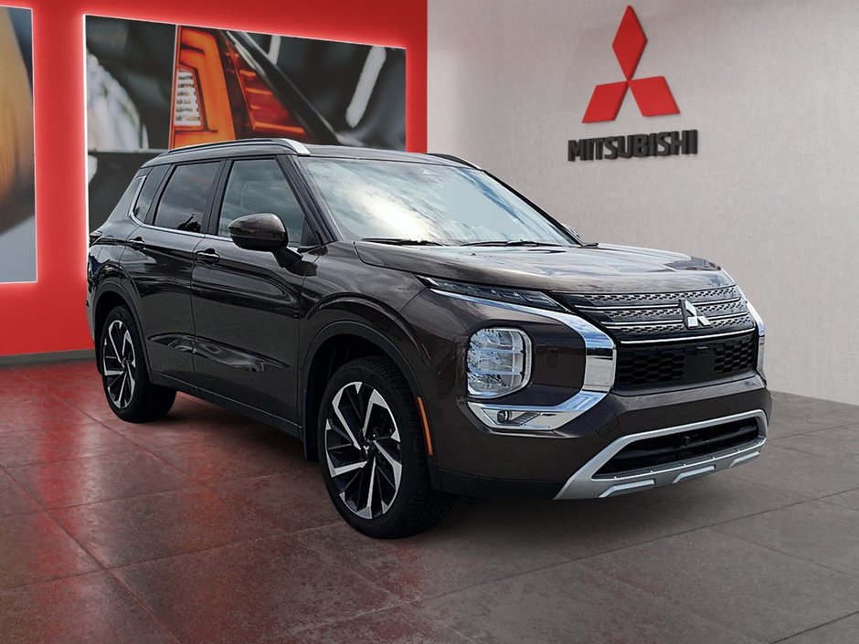 Outlander SEL 2024 à Amos, Québec