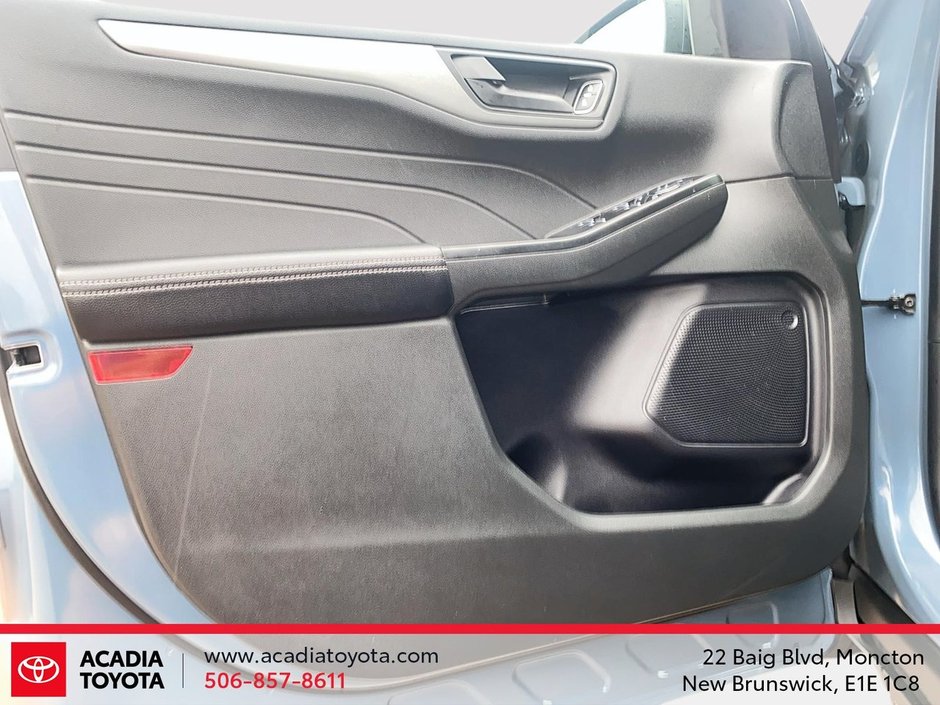 Ford Escape Active 2025-11