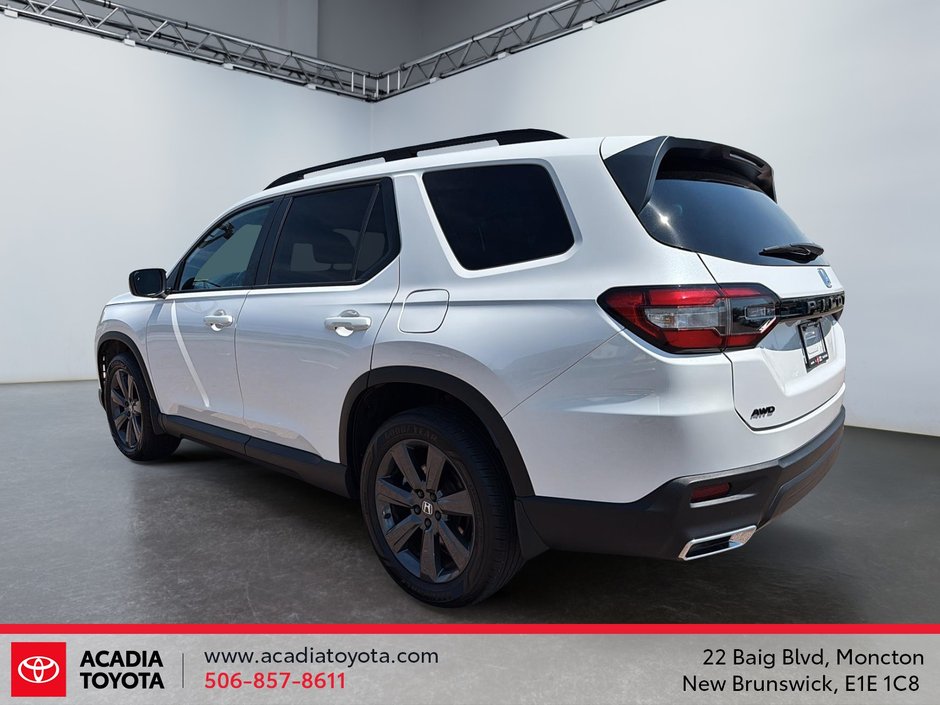 Honda Pilot Sport 2023-3
