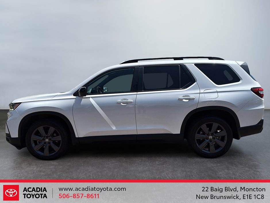 Honda Pilot Sport 2023-4