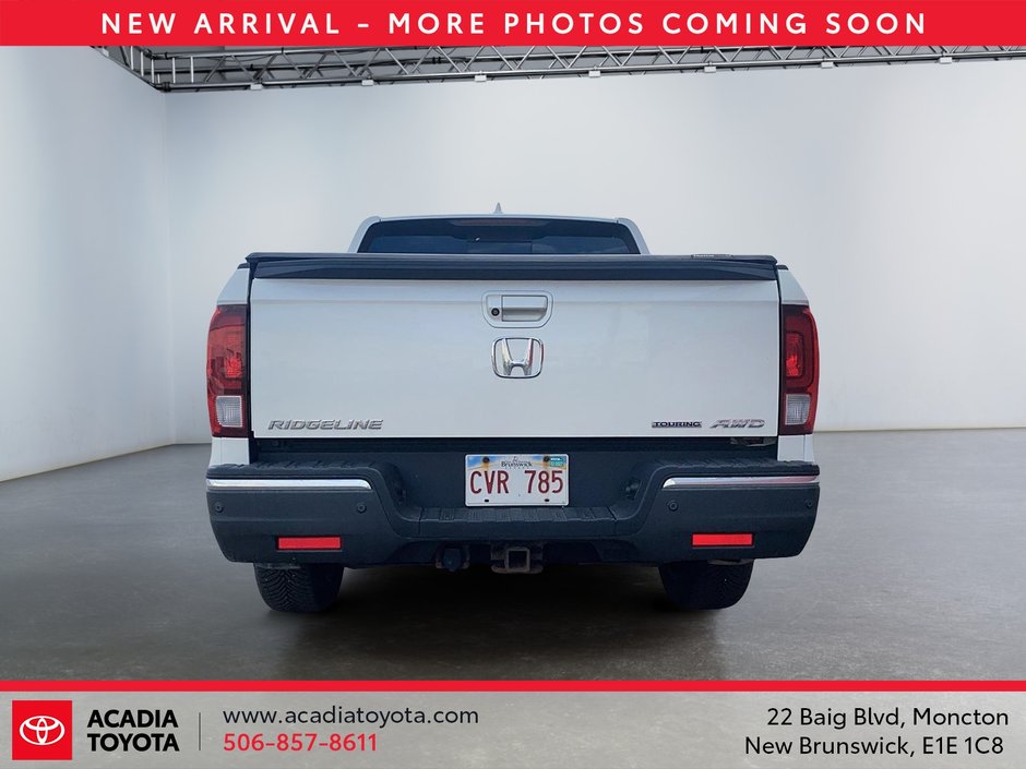 2017 Honda Ridgeline Touring-2