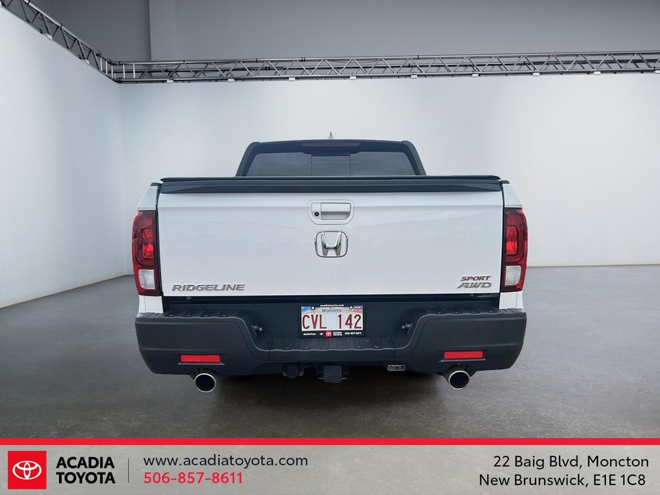 2023 Honda Ridgeline Sport-2
