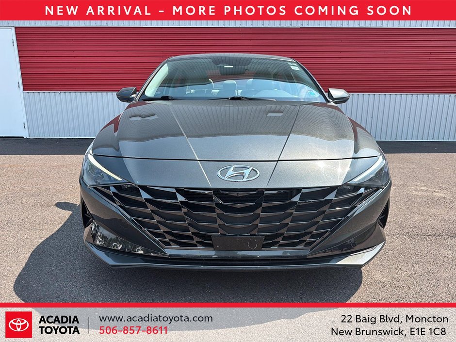 2023 Hyundai Elantra Hybrid Luxury-1