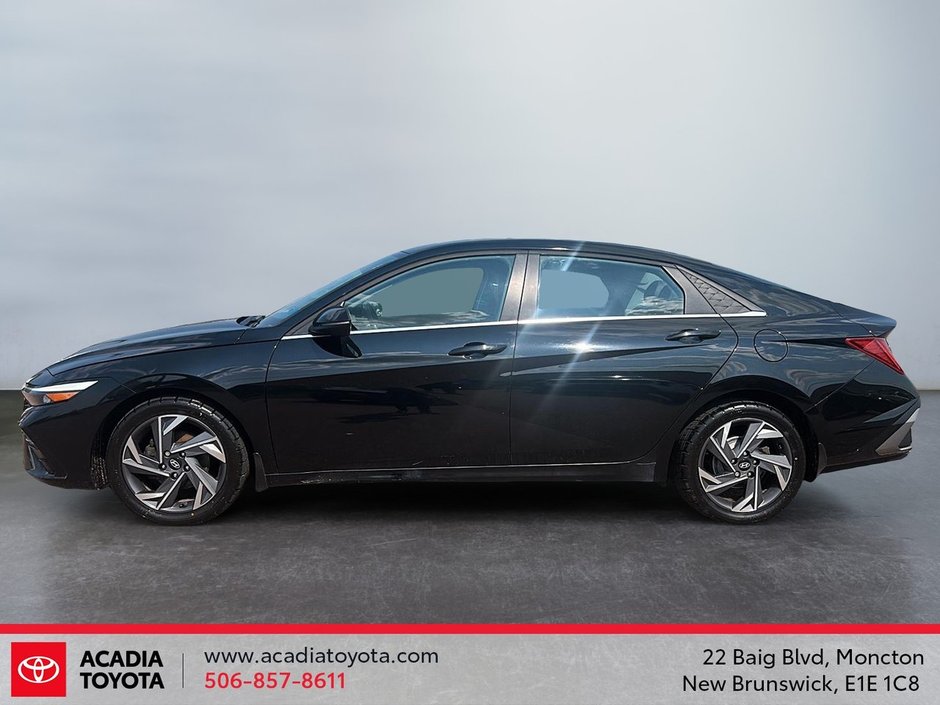 Hyundai Elantra Luxury 2025-5