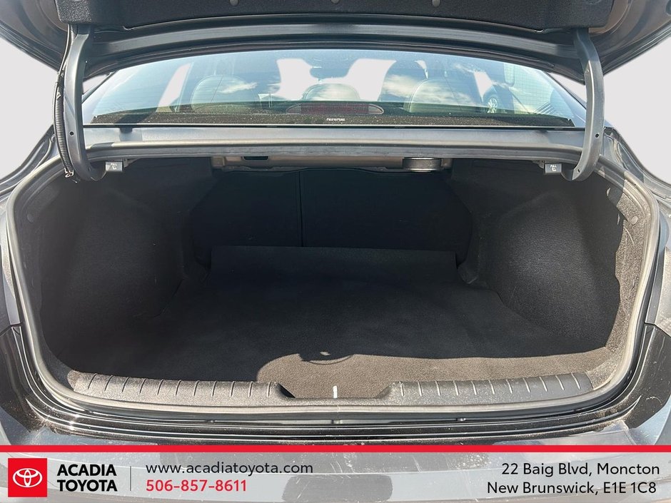 Hyundai Elantra Luxury 2025-6