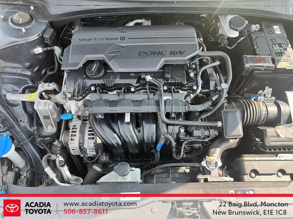 Hyundai Elantra Luxury 2025-8