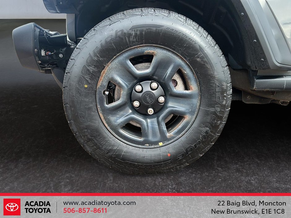 Jeep Wrangler Sport 2020-6
