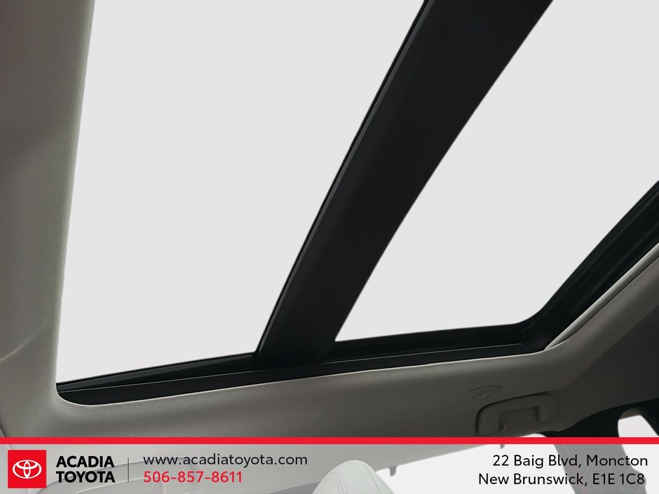 2025 Mitsubishi Outlander PHEV GT-16