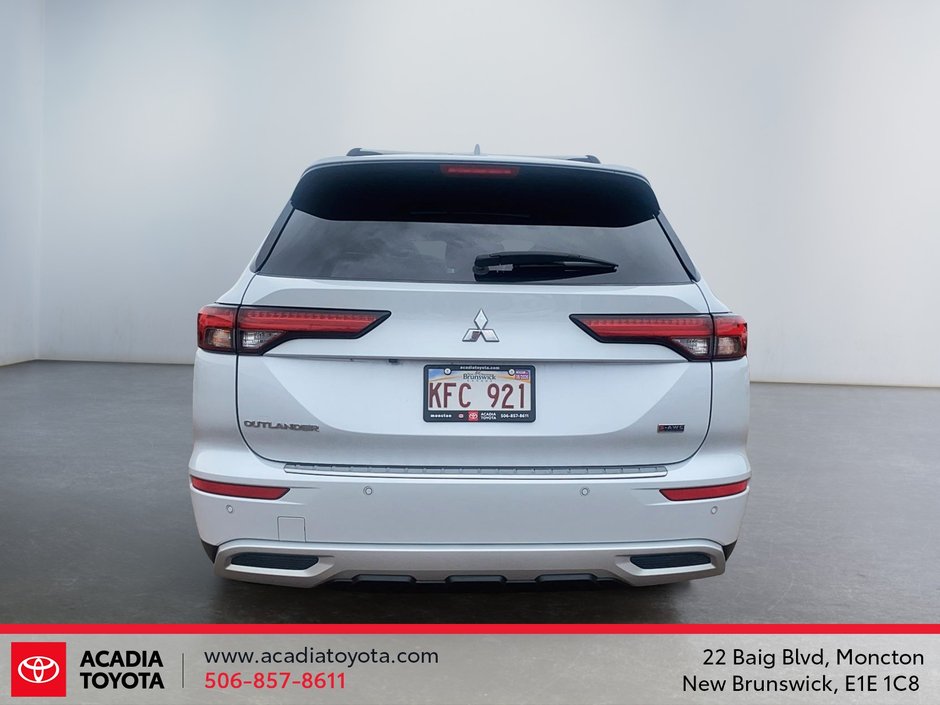 Mitsubishi Outlander SE 2024-2