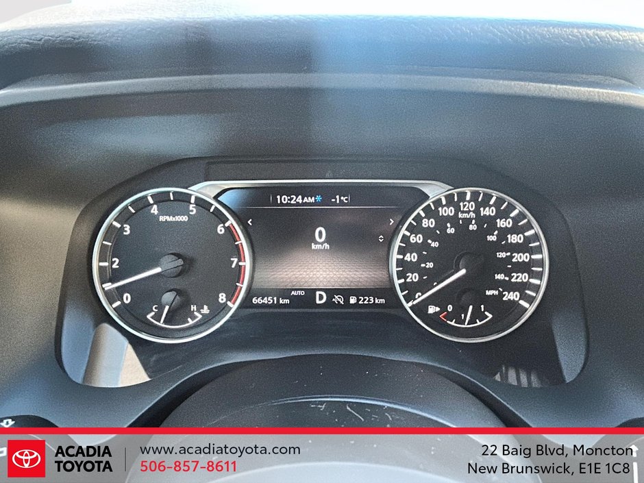 2024 Nissan Rogue SV Moonroof-13