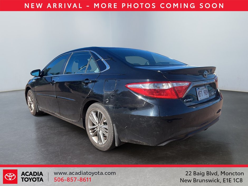2015 Toyota Camry Hybrid LE-3