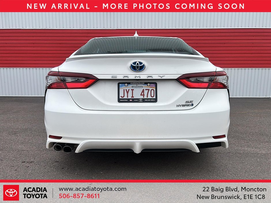 2021 Toyota Camry Hybrid SE-2