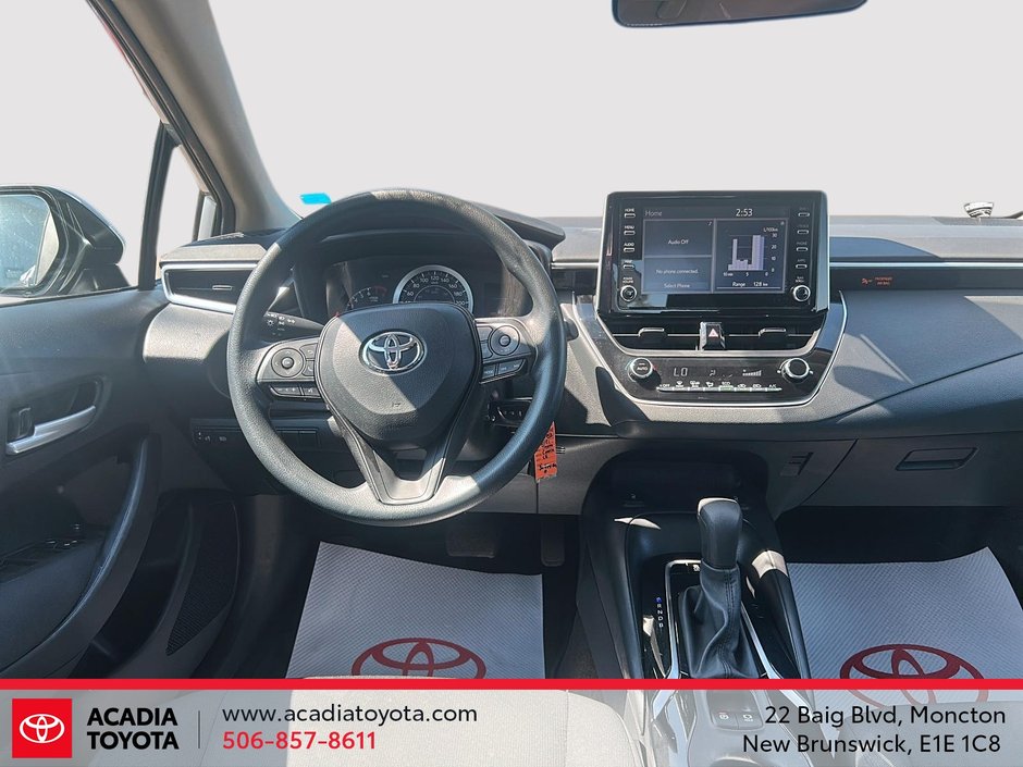 Toyota Corolla LE 2021-9