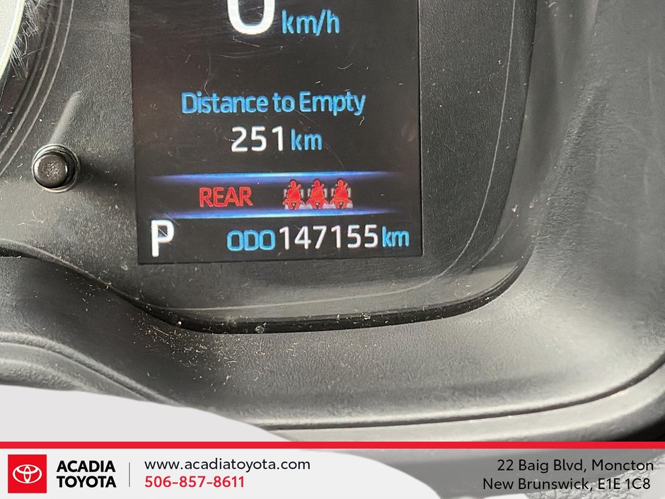 Toyota Corolla LE 2021-12