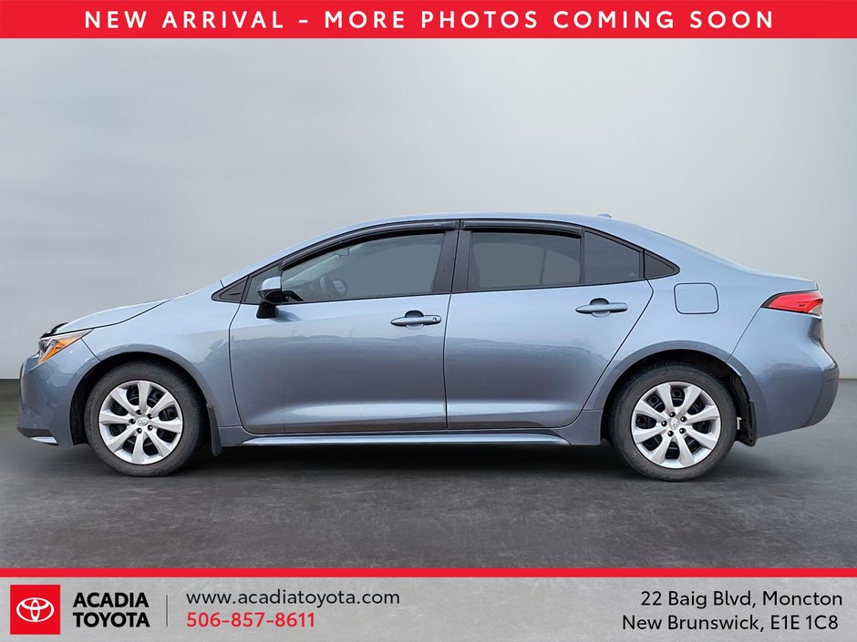 Toyota Corolla LE 2023-4