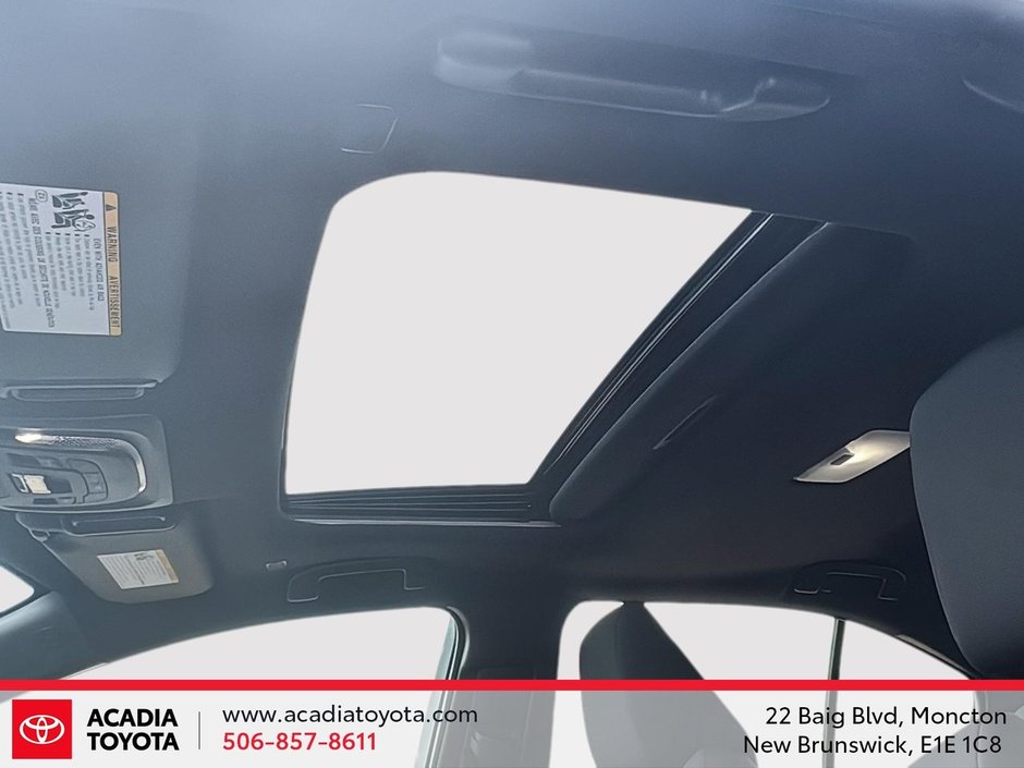 Toyota Corolla Hybrid SE 2025-17