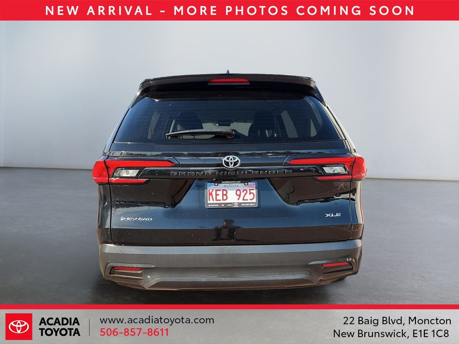 2024 Toyota Grand Highlander Hybrid XLE-2