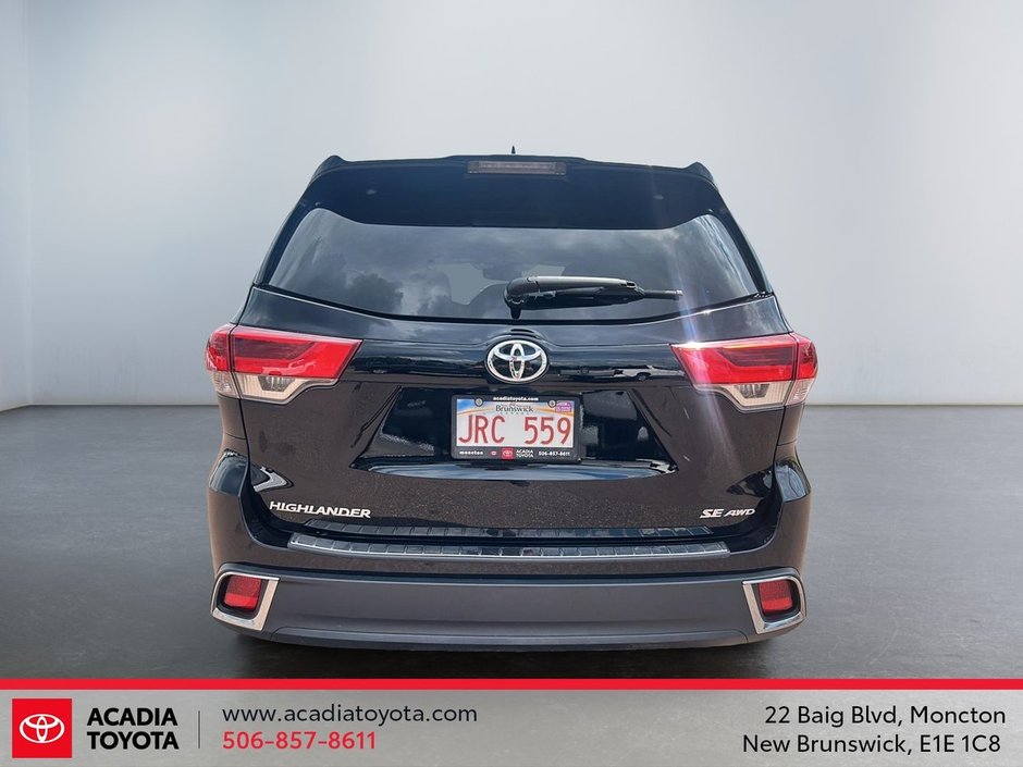 Toyota Highlander XLE 2018-3